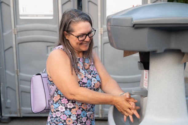 Best Porta potty delivery and setup  in League City, TX